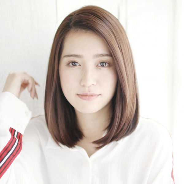 ツヤ感ナチュラルストレート