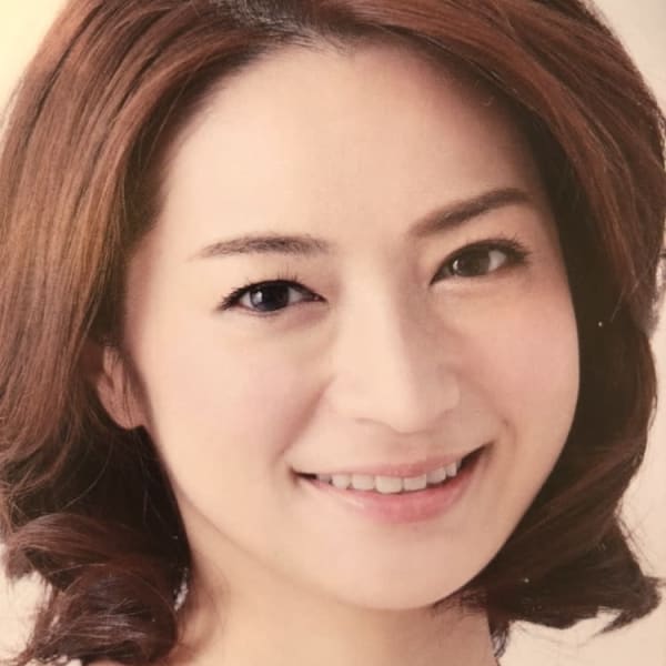 50代からのミディアム 外ハネ