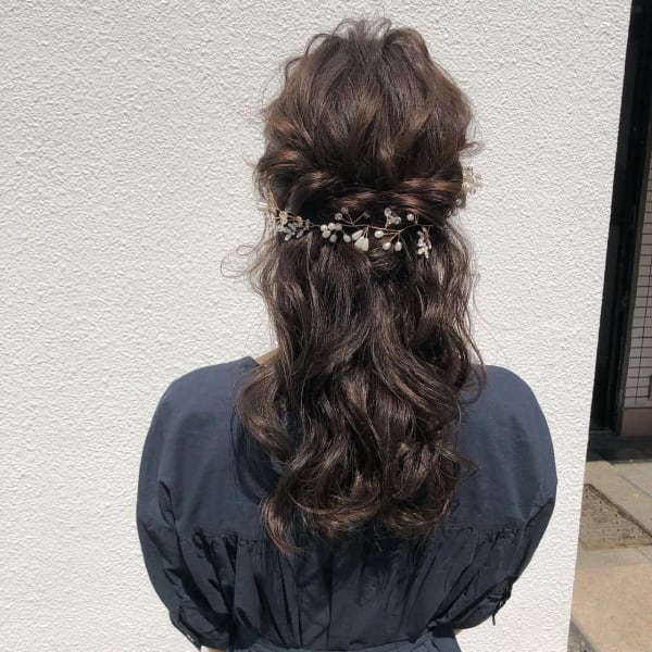 ゆる巻きハーフアレンジ