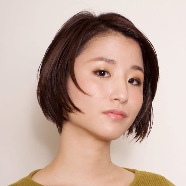 ラウンドショートボブ