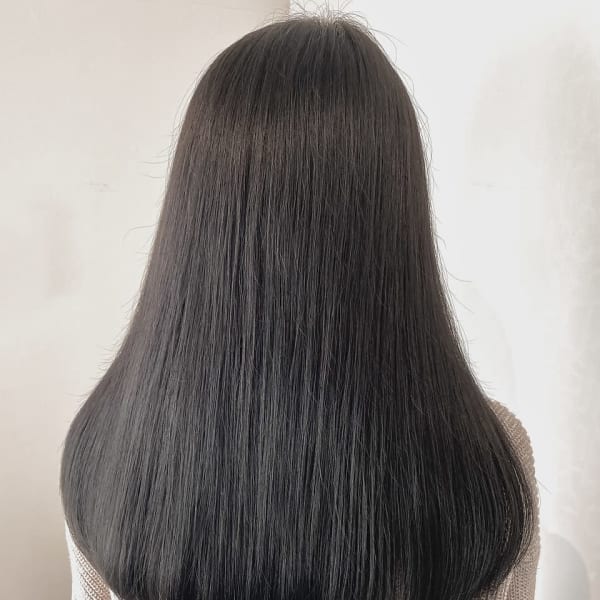 暗髪グレージュ☆潤感&艶感UP♪|FRAMES hair design