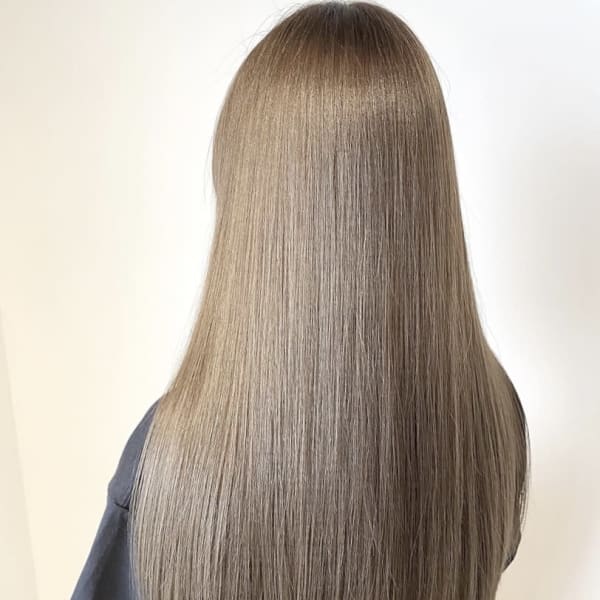 うるツヤ美髪☆ベージュ系♪ケアプロ|FRAMES hair design