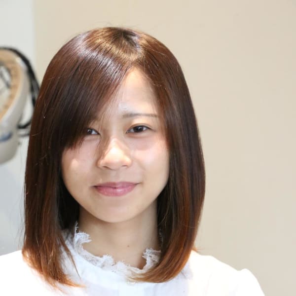 【スッキリ艶やかなナチュラル縮毛矯正】