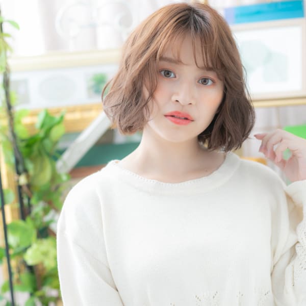 フレンチガーリー韓国風透けバングくびれボブ ミニボブ