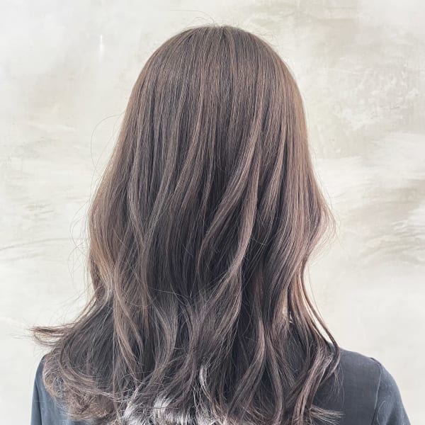 小顔/オリーブカラー/セミウェットウェーブ