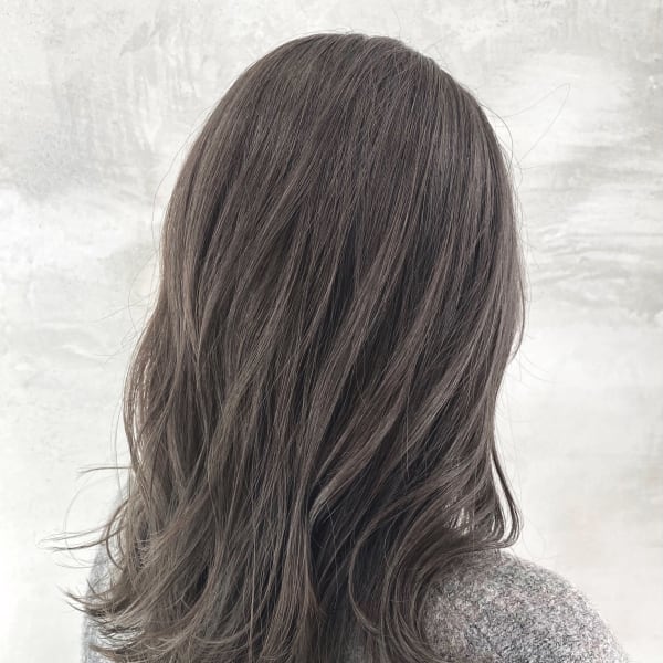 小顔/オリーブカラー/セミウェットウェーブ