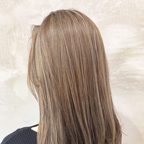 小顔/オリーブカラー/セミウェットウェーブ