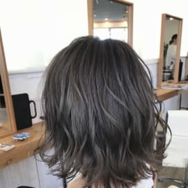 【elua snap】透け感グレージュ