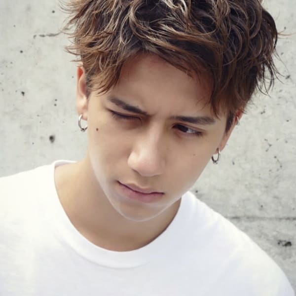 アップバング/ツーブロック/ショート/束感