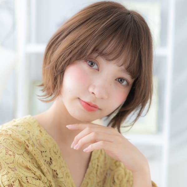 暖色系カラーラフニュアンス韓国風くびれボブ ヌーディーカラー