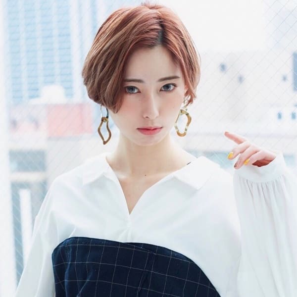 オフィスで活躍　ハンサムショート