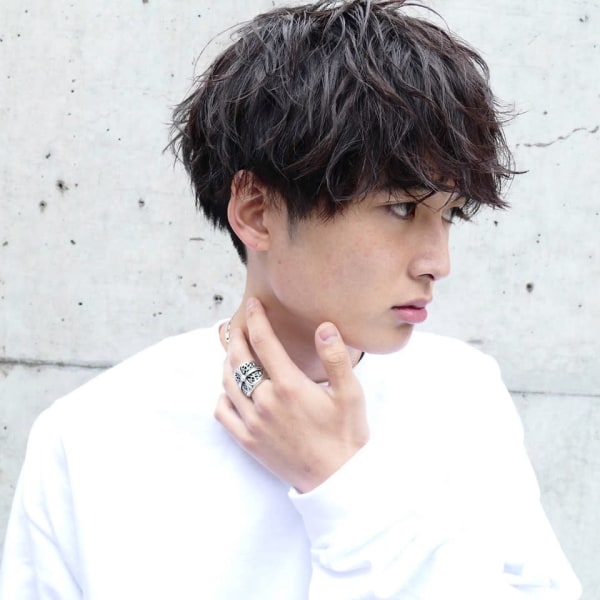 ナチュラルマッシュ/束感パーマ/黒髪