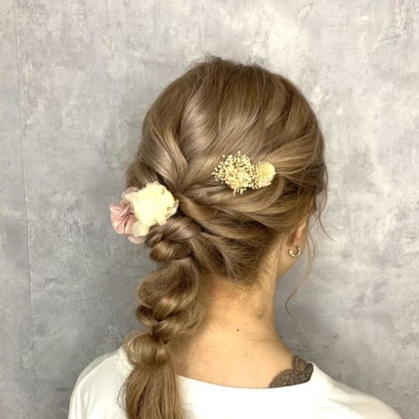 Blossom《髪質改善/縮毛矯正/ケアブリーチ/艶カラー》