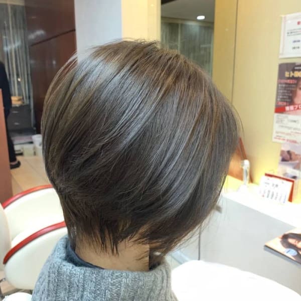 前下がり/グラデーション/ショート/40代50代60代/小顔