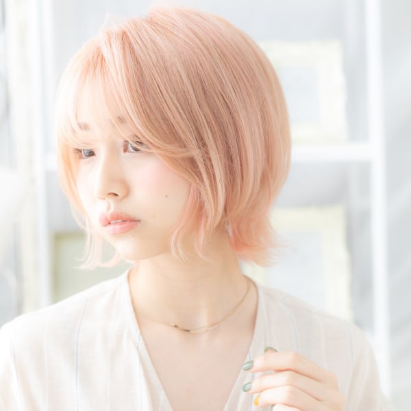 韓国風ネオウルフハイトーンカラー外ハネボブ 美シルエット