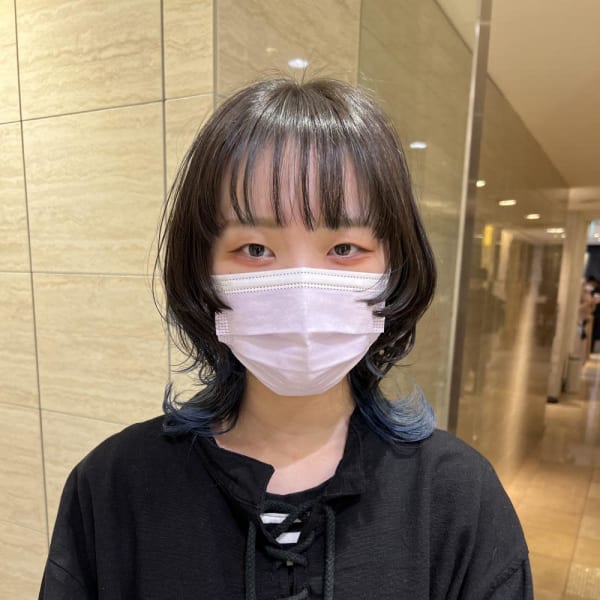 ウルフカット/インナーカラー/ブルー/naomi