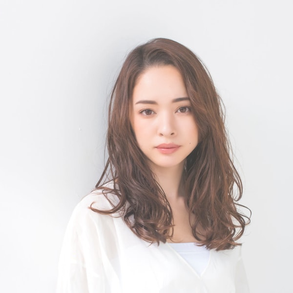 センターパートロング