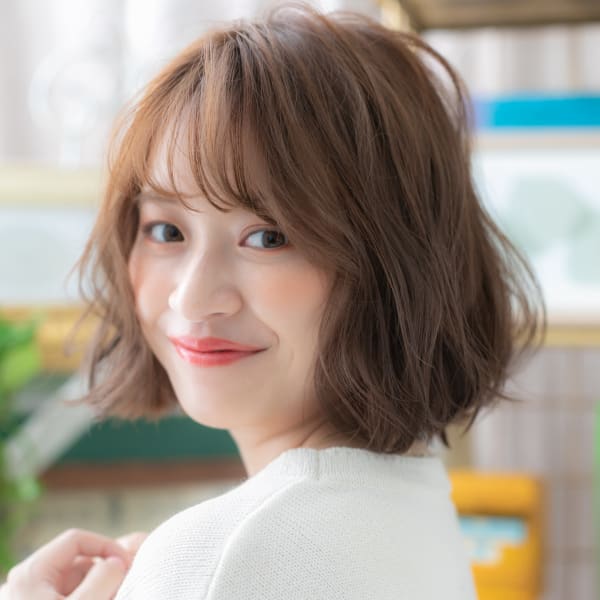 フレンチガーリー韓国風透けバングくびれボブ ふわふわボブ