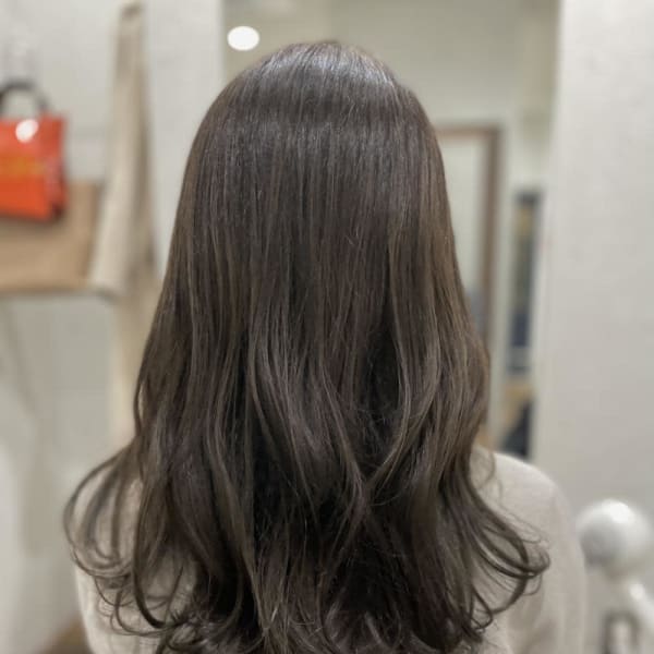 マロンベージュ