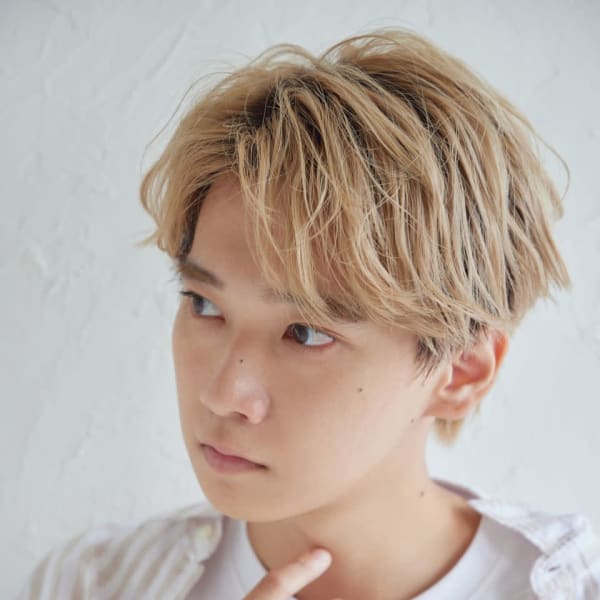 かきあげハイトーンショート