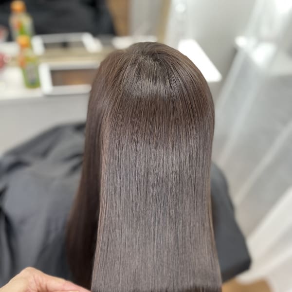 エイジング髪質改善カラーエステ|【髪質改善・縮毛矯正専門】美容室イリス 高槻店