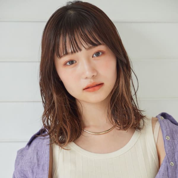 秋のマロンベージュ×インナーカラー