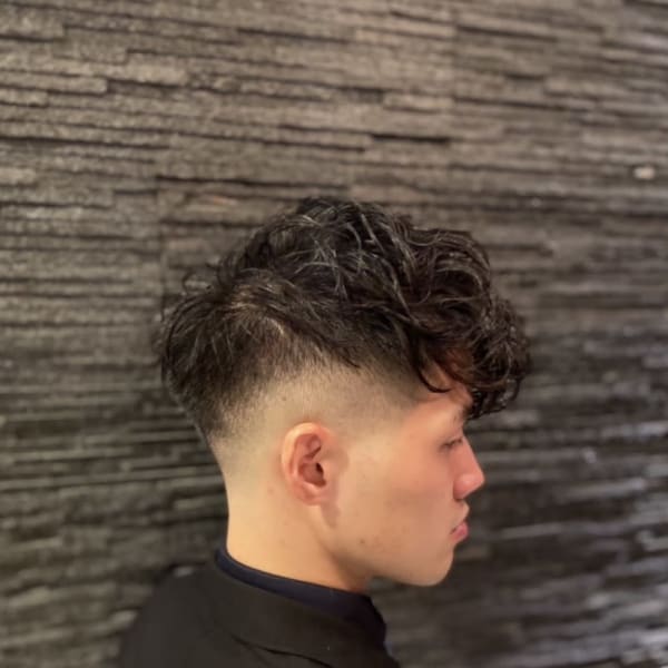 スキンフェード×パーマ