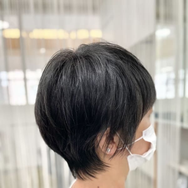 大人女性ショートスタイル