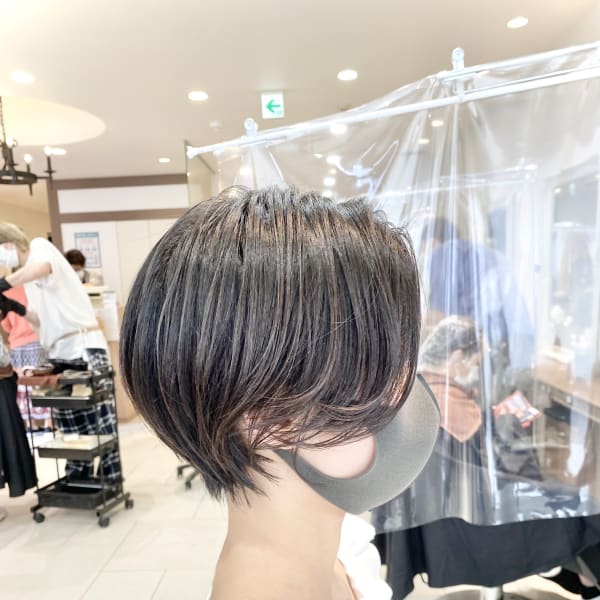大人女性に贈る黒髪ショートボブ【Ash大泉学園 横山】