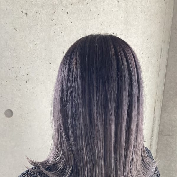 おしゃれハイライト☆外ハネボブ☆グレイアッシュ