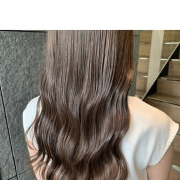 ApiuzHair　ツヤ巻き×シナモンベージュ
