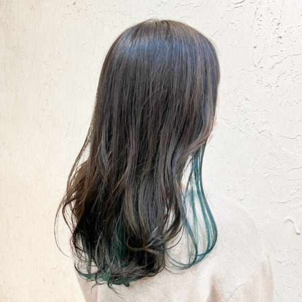 【flor 戸塚】*インナーカラー+グリーン×アッシュ*