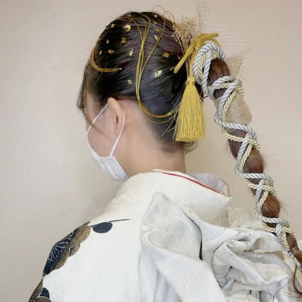 【Luccica】成人式ヘア×紐アレンジ