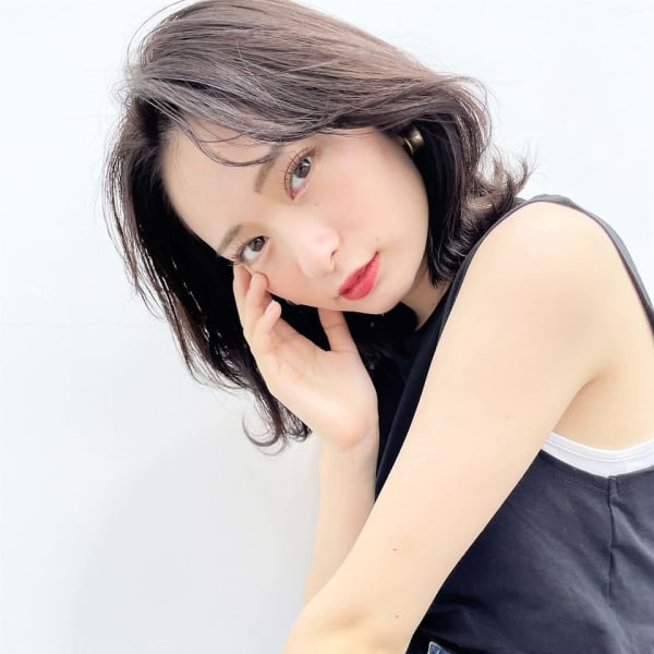 ルーズウェーブヘア|FIGARO MINA 東生駒店