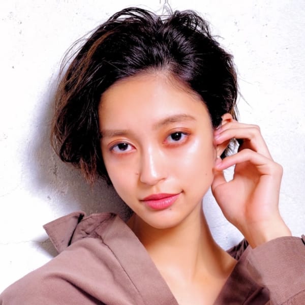 OL必見前髪なしボブショート