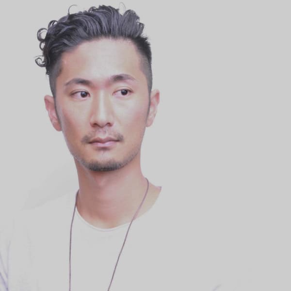 メンズ刈り上げパーマスタイル