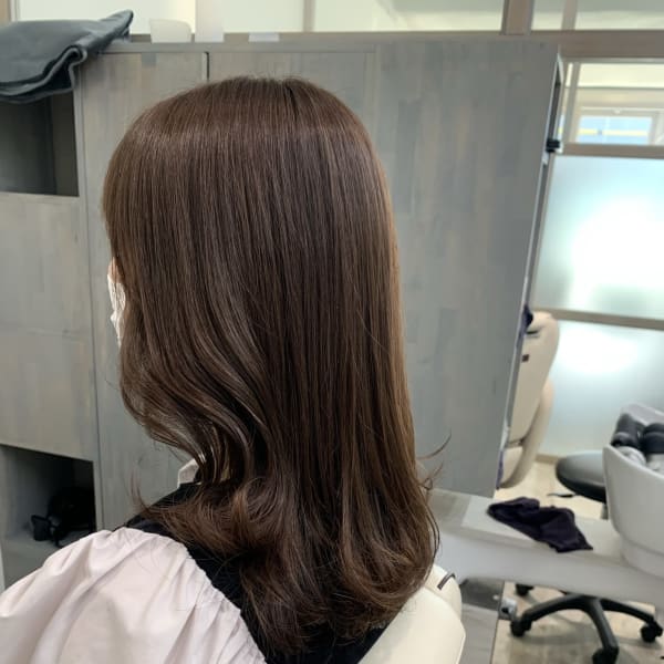 レディースカラー ブリーチなしでミルクティー|髪質改善 個室美容室 liesta salon
