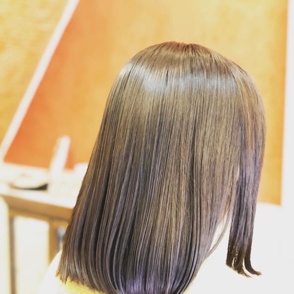 ツヤさらセミロング