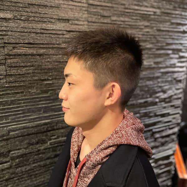スッキリ刈り上げスタイル