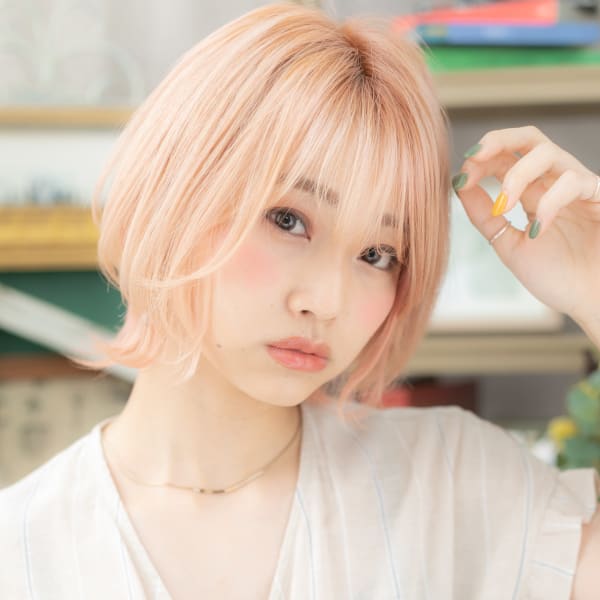 韓国風ネオウルフハイトーンカラー外ハネボブ ミニボブ