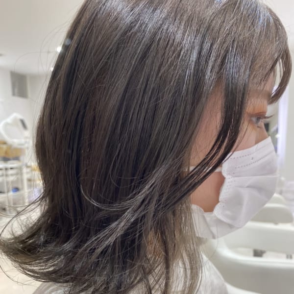 mani CREARE×セミロングインナーカラー|mani CREARE