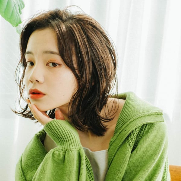 ekolustyle395 外ハネマットベージュ|YUCCA ekolu 塚口