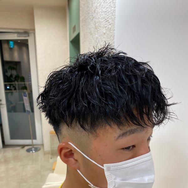 ツイストスパイラルパーマ フェードスタイル