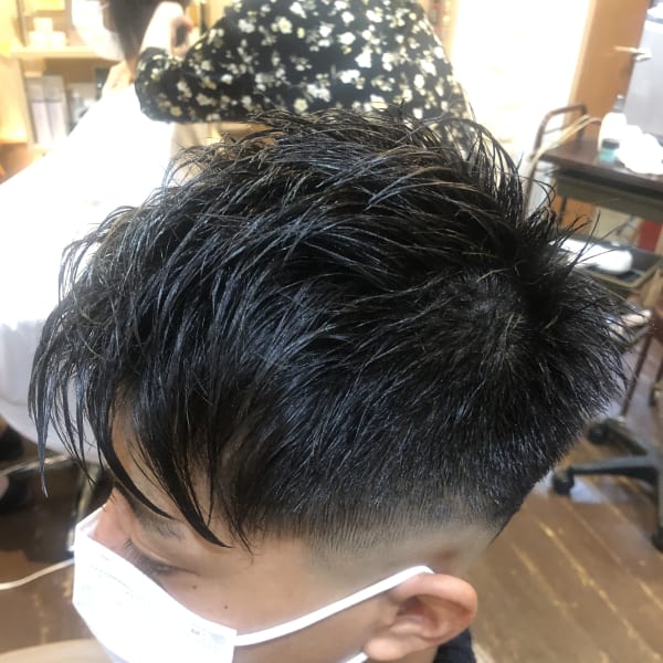 スポーティースキンフェード|Hair Space SAI