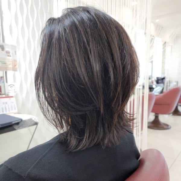 くびれ/黒髪/外ハネ/小顔/レイヤーカット/大人かわいい/