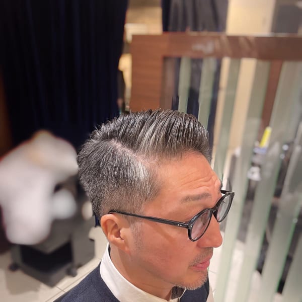 オールバック/バーバースタイル/七三分け