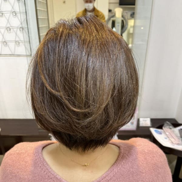 美髪・ファッションカラーで白髪ぼかし