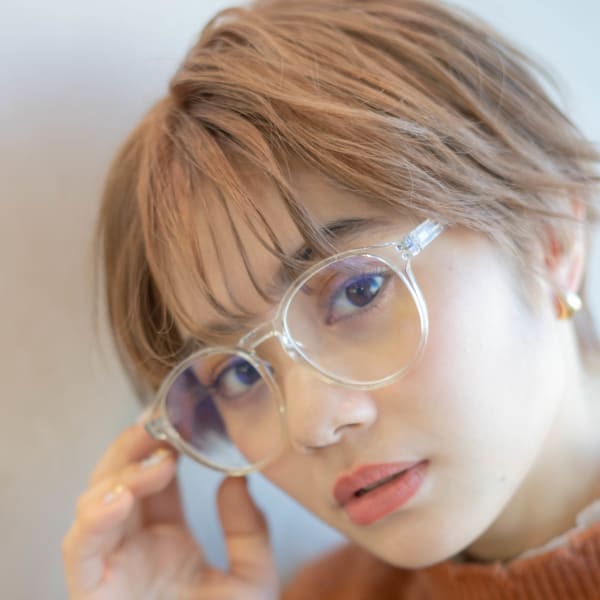 ハイトーン×マッシュ・フェザーバング