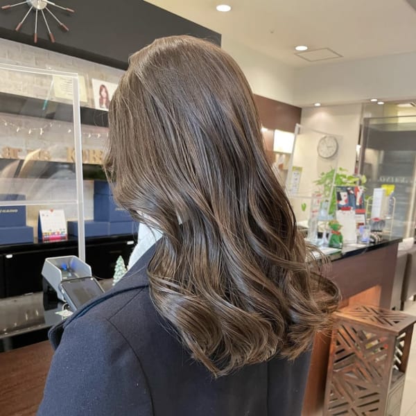 ☆とろみベージュ　ブリーチなしダブルカラー　透明感　似合わせ