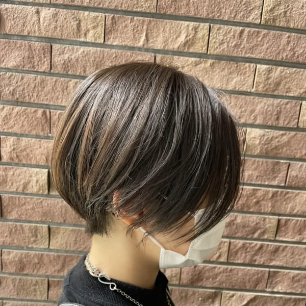 丸みハンサムショート